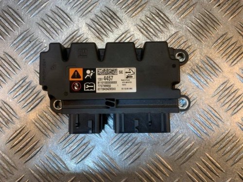 15-19 VAUXHALL ASTRA K MK7 AIRBAG ECU MODULE (NO CRASH DATA) 13514457