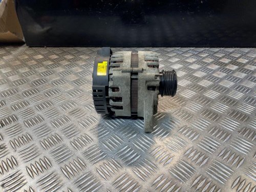 10-16 KIA SPORTAGE MK3/HYUNDAI I40 1.7 DIESEL ALTERNATOR 373002A850