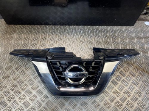 10-19 NISSAN JUKE FRONT BUMPER BADGE LOGO EMBLEM 62070BV80A