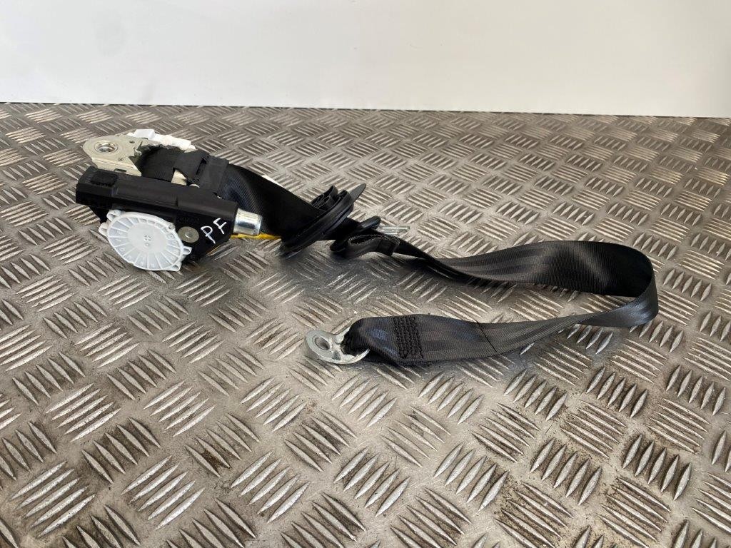 08-16 VW TIGUAN 5N N/S/F PASSENGER NEAR SIDE FRONT SEAT BELT 5N2857705B - Thumbnail 4