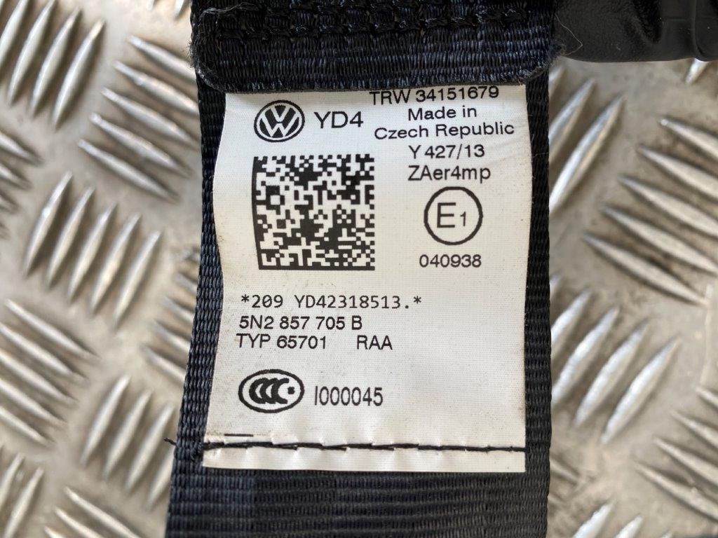 08-16 VW TIGUAN 5N N/S/F PASSENGER NEAR SIDE FRONT SEAT BELT 5N2857705B - Thumbnail 7