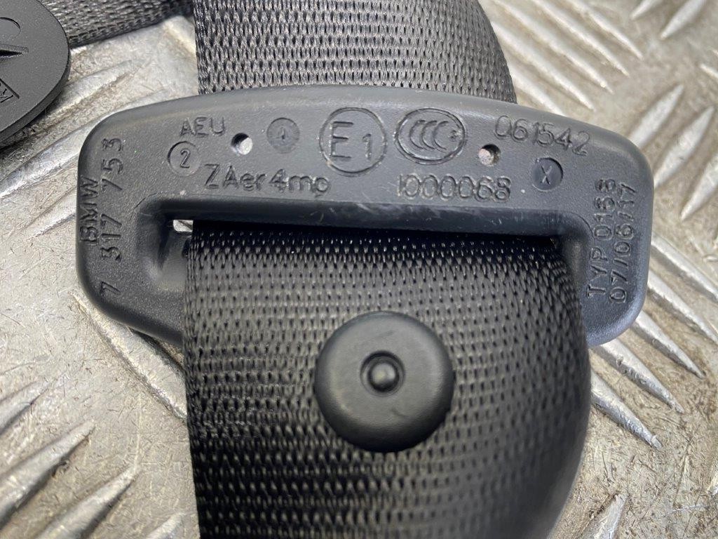 14-18 MINI COOPER HATCH F55 PASSENGER SIDE FRONT SEAT BELT 635267300/7317753 - Thumbnail 8