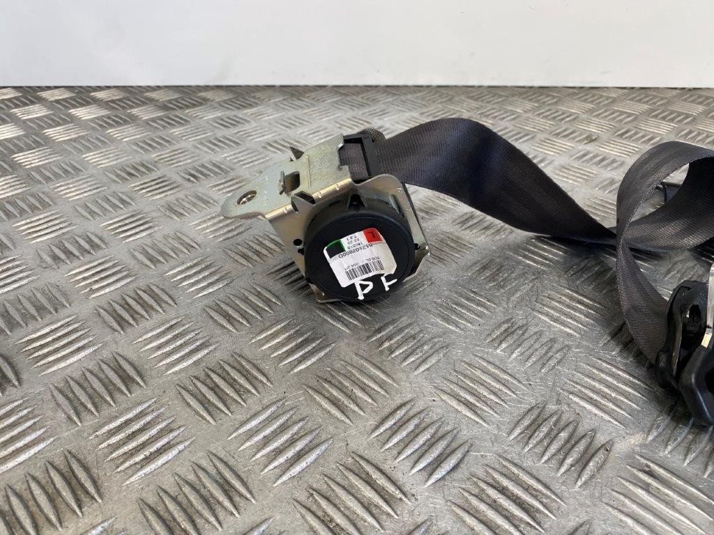 15-19 VAUXHALL CORSA E 5 DOOR PASSENGER SIDE FRONT SEAT BELT 617107600/13427740 - Thumbnail 4