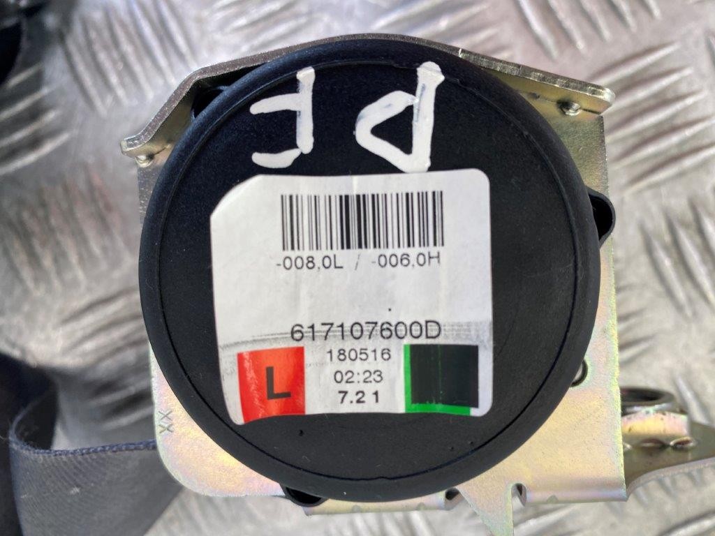 15-19 VAUXHALL CORSA E 5 DOOR PASSENGER SIDE FRONT SEAT BELT 617107600/13427740 - Thumbnail 6
