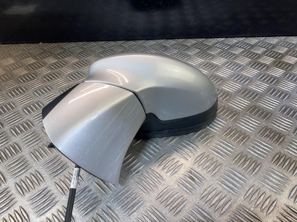 12-16 VAUXHALL ZAFIRA TOURER PASSENGER SIDE WING MIRROR SILVER GAN/Z176 *SCRATCH - Thumbnail 4