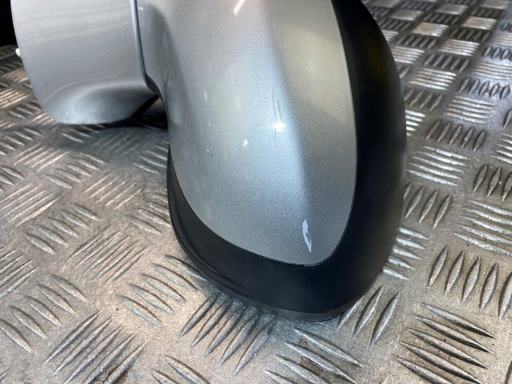 12-16 VAUXHALL ZAFIRA TOURER PASSENGER SIDE WING MIRROR SILVER GAN/Z176 *SCRATCH - Thumbnail 6