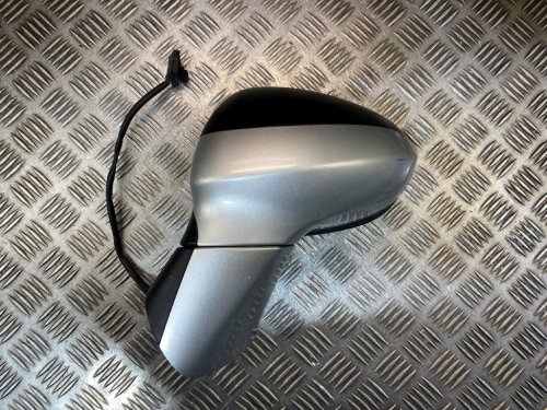 12-16 VAUXHALL ZAFIRA TOURER PASSENGER SIDE WING MIRROR SILVER GAN/Z176 *SCRATCH