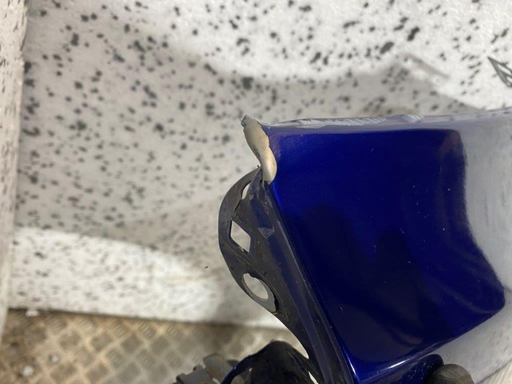 08-17 FORD FIESTA MK7 PASSENGER SIDE FRONT WING DEEP IMPACT BLUE (PLS READ) - Thumbnail 5