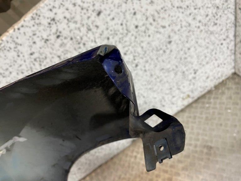 08-17 FORD FIESTA MK7 PASSENGER SIDE FRONT WING DEEP IMPACT BLUE (PLS READ) - Thumbnail 10