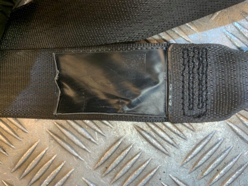 15-19 VAUXHALL ASTRA K MK7 5 DOOR HATCH DRIVER SIDE FRONT SEAT BELT 39127573 - Thumbnail 10