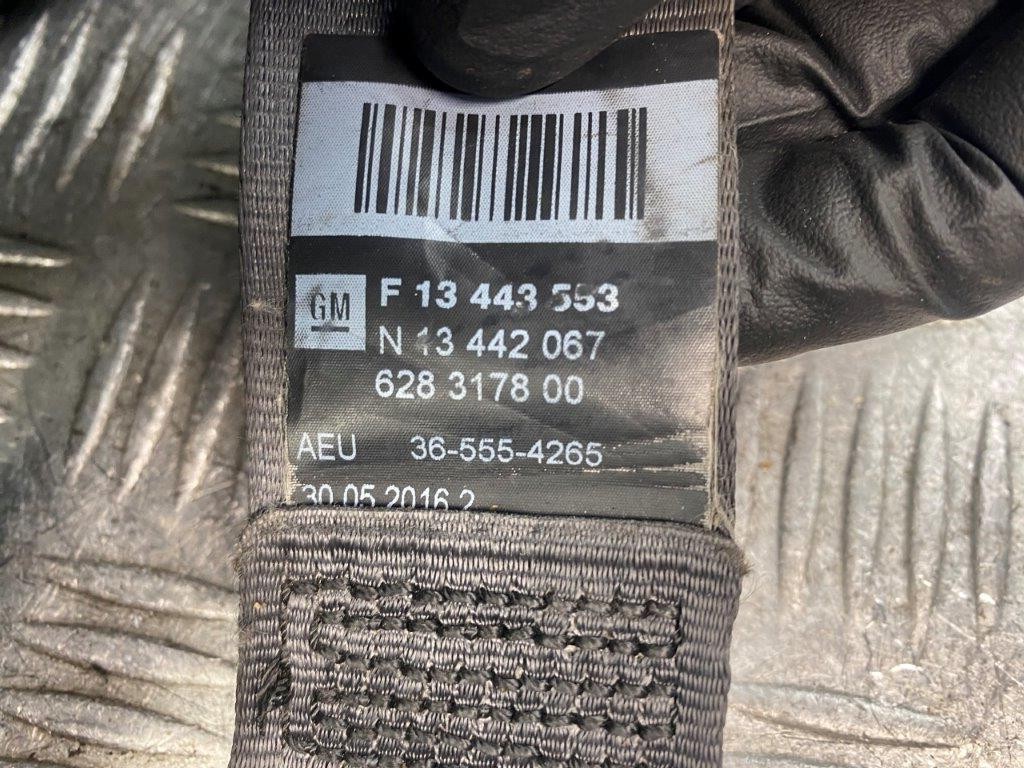 12-18 VAUXHALL ASTRA GTC DRIVER OFF SIDE FRONT SEAT BELT 13443553/624131900 - Thumbnail 7