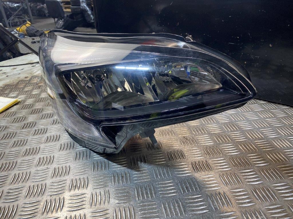 15-19 VAUXHALL CORSA E O/S DRIVER OFF SIDE HEADLIGHT/LED DRL - Thumbnail 5