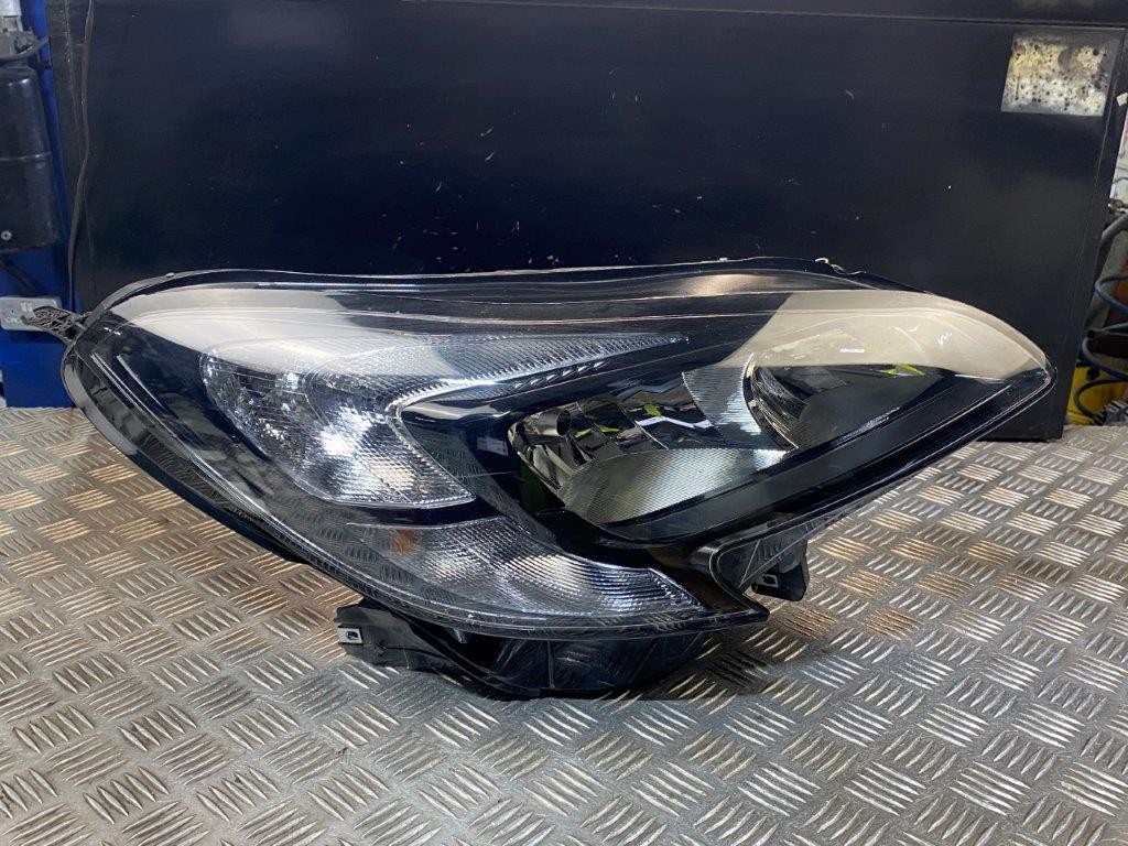 15-19 VAUXHALL CORSA E O/S DRIVER OFF SIDE HEADLIGHT/LED DRL - Thumbnail 2