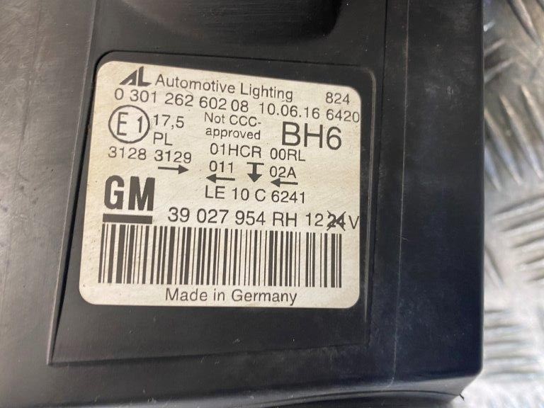 12-18 VAUXHALL ASTRA GTC O/S DRIVER OFF SIDE HEADLIGHT - Thumbnail 8