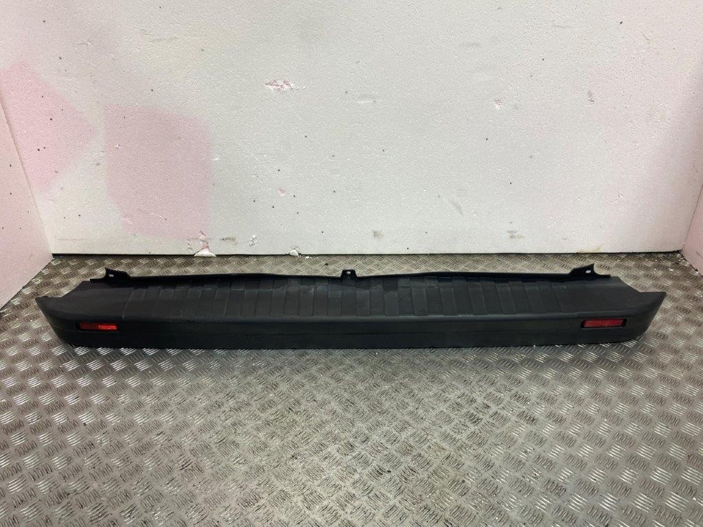 14-19 VAUXHALL VIVARO B REAR BUMPER MATT BLACK (SCRATCHED) - Thumbnail 2