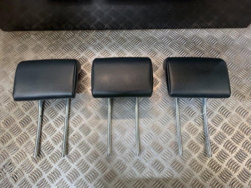 10-19 FORD C-MAX LEATHER REAR SEATS HEADRESTS (3 PCS)