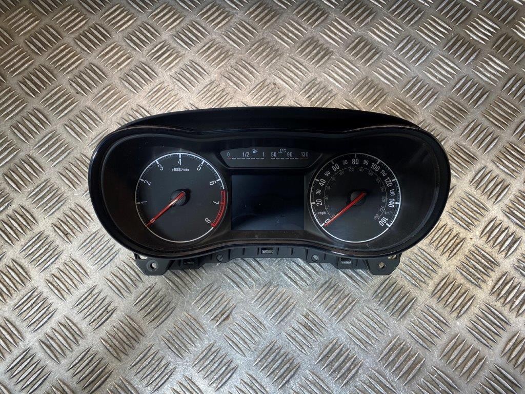 12-16 VAUXHALL ZAFIRA TOURER 1.4 PETROL AUTO SPEEDO METER CLOCKS 39129403 - Thumbnail 2