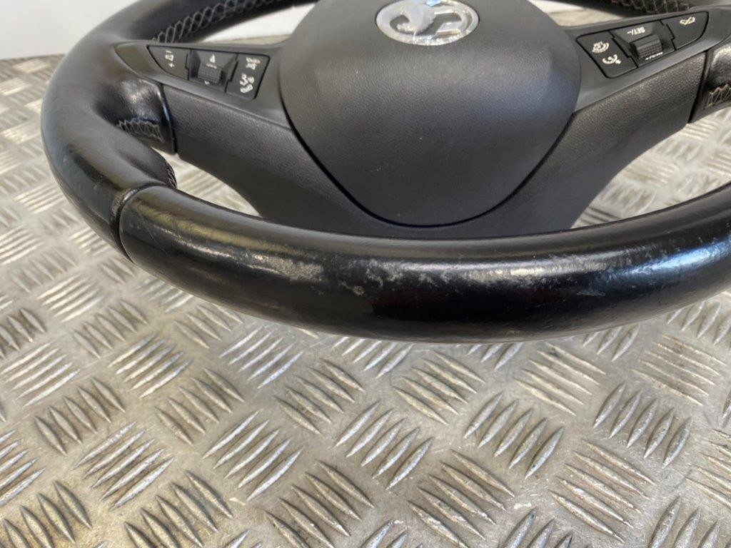 15-19 VAUXHALL CORSA E MULTIFUNCTION LEATHER STEERING WHEEL WITH BAG (SCRATCHED) - Thumbnail 8