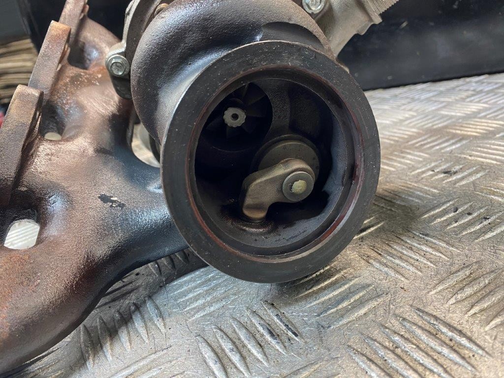 12-18 VAUXHALL ASTRA GTC/CORSA E 1.4 PETROL TURBO CHARGER 55565353 - Thumbnail 8