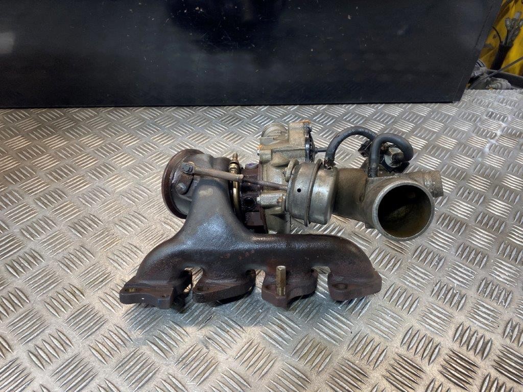 12-18 VAUXHALL ASTRA GTC/CORSA E 1.4 PETROL TURBO CHARGER 55565353 - Thumbnail 2