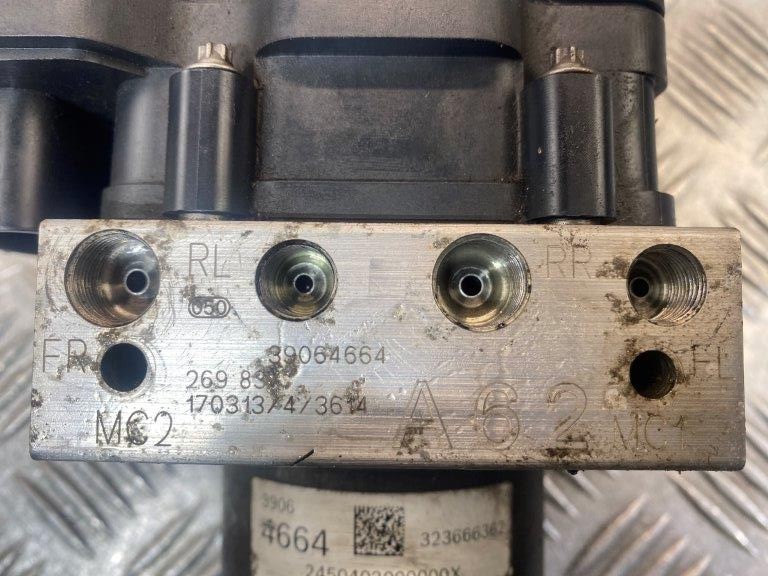 15-19 VAUXHALL ASTRA K MK7 1.4 PETROL ABS PUMP 39064664 - Thumbnail 9