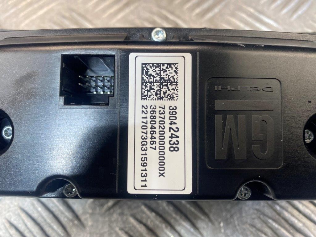 15-19 VAUXHALL ASTRA K MK7 A/C HEATER CONTROL SWITCH PANEL 39042438 - Thumbnail 6
