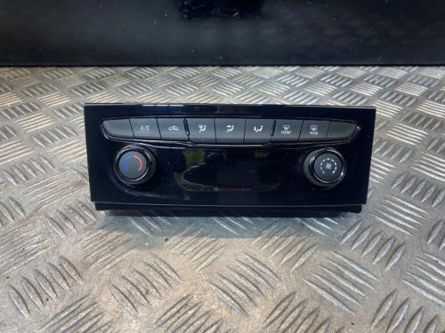 15-19 VAUXHALL ASTRA K MK7 A/C HEATER CONTROL SWITCH PANEL 39042438