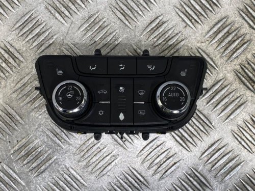 12-19 VAUXHALL MOKKA MK1 A/C HEATER CONTROL SWITCH PANEL (SCRATCHED) 13474049