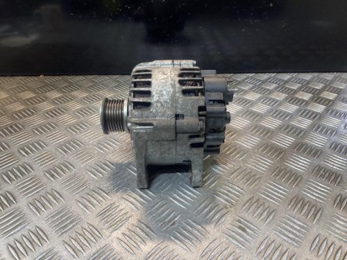 14-19 VAUXHALL VIVARO B/RENAULT/MERCEDES 1.6 DIESEL ALTERNATOR 231008633R