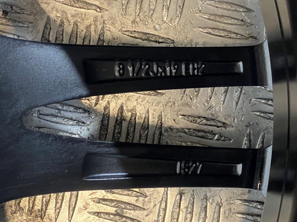 BMW F80 F82 F83 M2 M3 M4 SPORT 19 INCH 5 STUD FRONT ALLOY WHEEL 8.5JX19H2 - Thumbnail 13