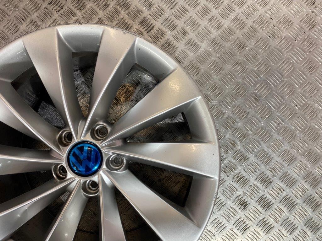08-14 VW SCIROCCO GT 18" INCH 5 STUD 10 SPOKE ALLOY WHEEL 8JX18H2 (SCRATCHED) - Thumbnail 4