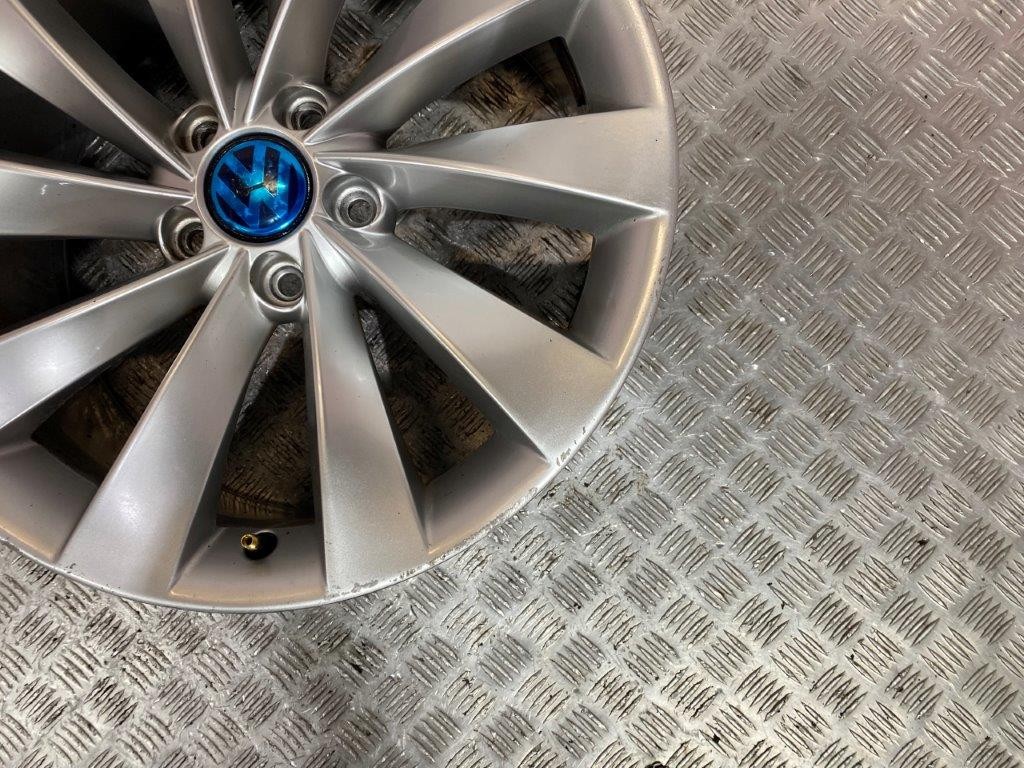 08-14 VW SCIROCCO GT 18" INCH 5 STUD 10 SPOKE ALLOY WHEEL 8JX18H2 (SCRATCHED) - Thumbnail 6