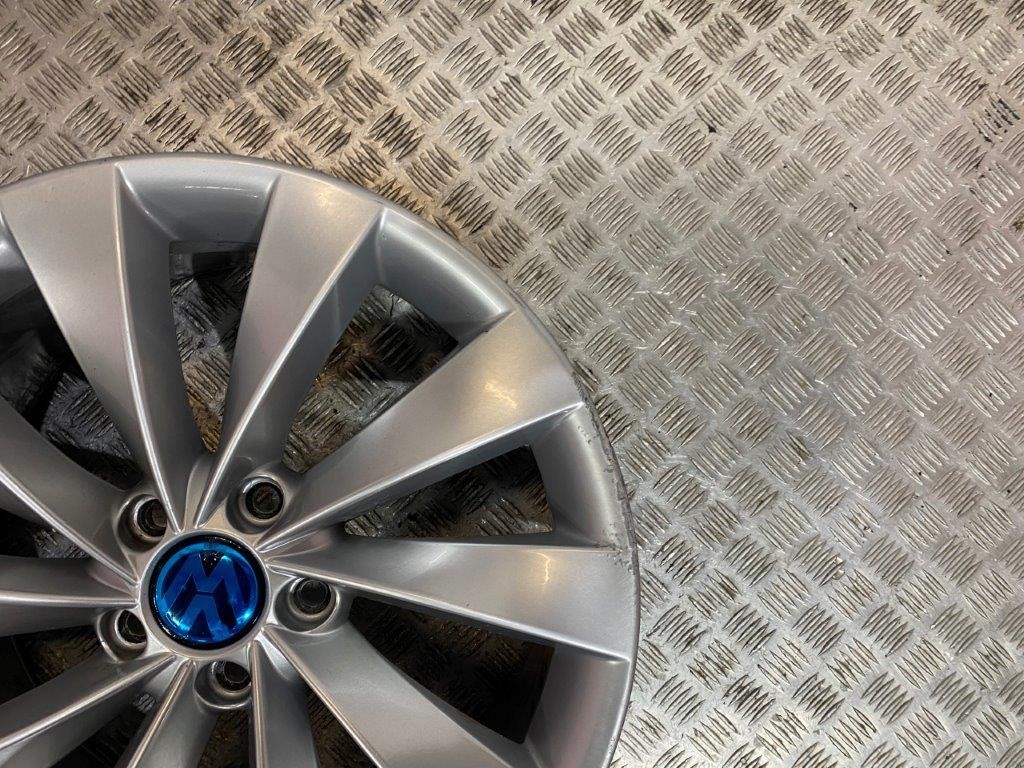 08-14 VW SCIROCCO GT 18" INCH 5 STUD 10 SPOKE ALLOY WHEEL 8JX18H2 (SCRATCHED) - Thumbnail 4