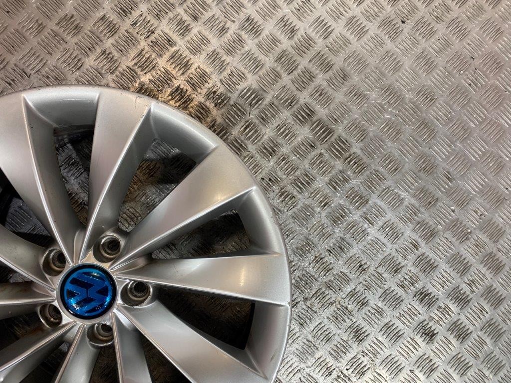 08-14 VW SCIROCCO GT 18" INCH 5 STUD 10 SPOKE ALLOY WHEEL 8JX18H2 (SCRATCHED) - Thumbnail 4