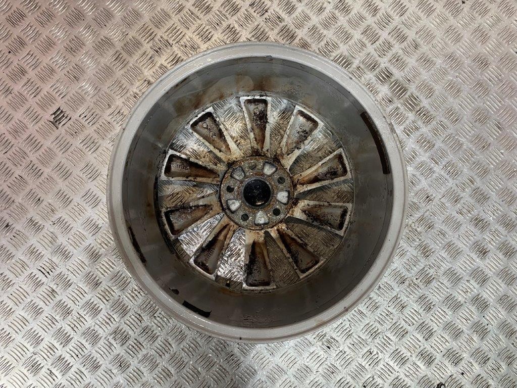 08-14 VW SCIROCCO GT 18" INCH 5 STUD 10 SPOKE ALLOY WHEEL 8JX18H2 (SCRATCHED) - Thumbnail 8