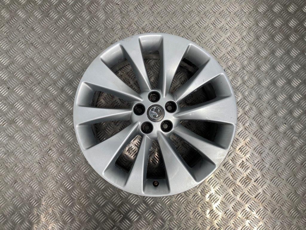 12-19 VAUXHALL MOKKA MK1 18" INCH 5 STUD 10 SPOKE ALLOY WHEEL 7.0JX18 *SCRATCHED - Thumbnail 2