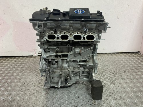 19-23 TOYOTA CHR MK1 AX10 1.8 PETROL HYBRID BARE ENGINE 2ZR-FXE (28K MILES)
