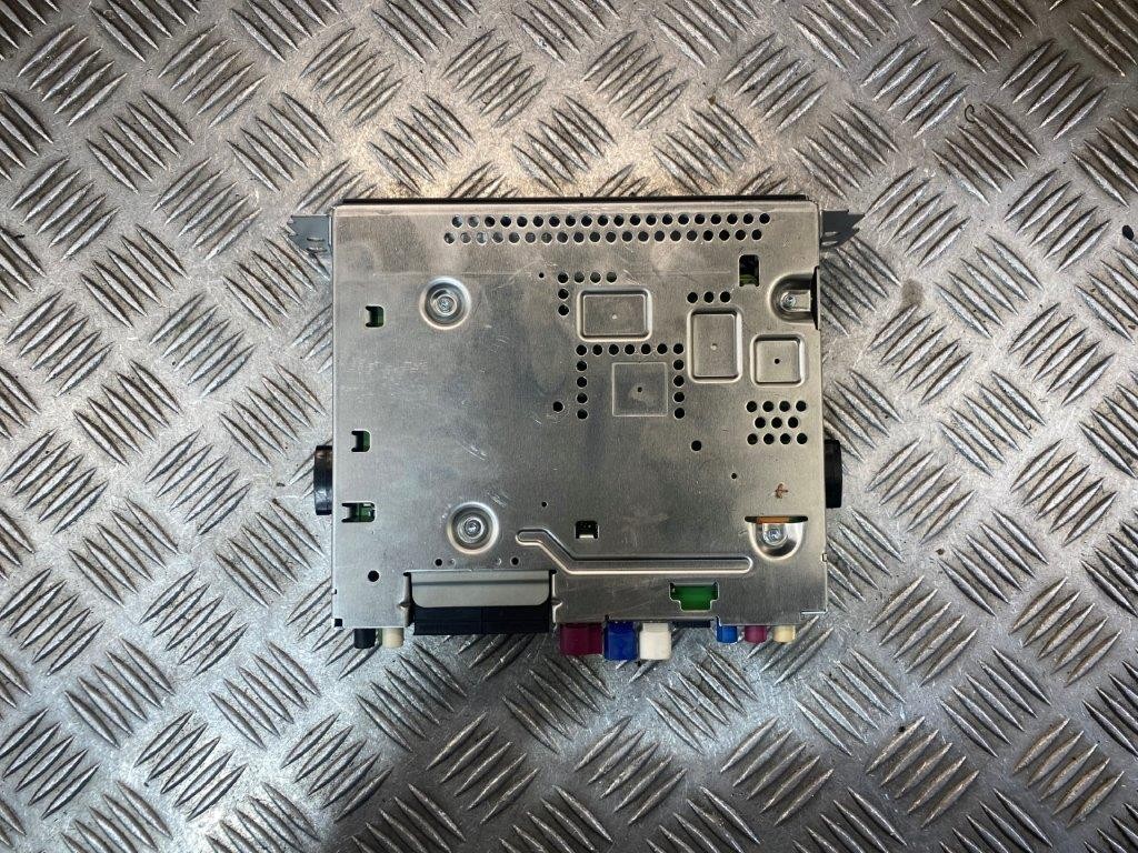 15-19 BMW 118D F20/F21/F30 SAT NAV NAVIGATION RADIO/CD PLAYER HEAD UNIT 8720702 - Thumbnail 5
