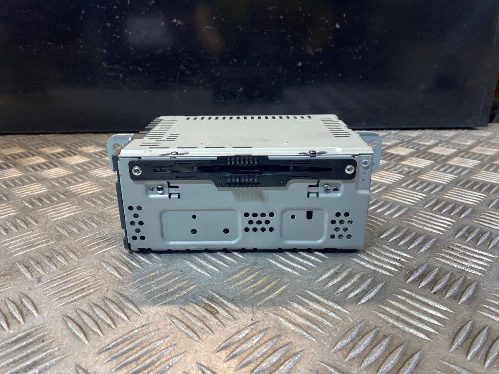 13-20 FORD KUGA MK2 RADIO/CD PLAYER HEAD UNIT CV4T-19C107-NJ - Thumbnail 2