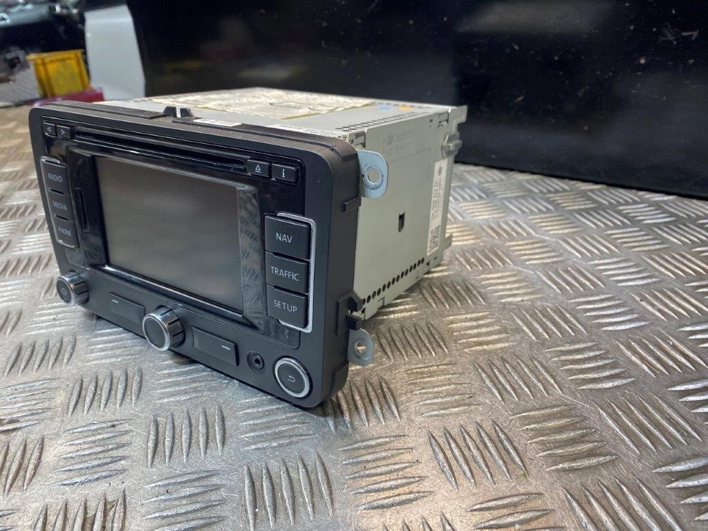 08-14 VW SCIROCCO RADIO/CD PLAYER/SAT NAV HEAD UNIT 3C0035279M - Thumbnail 5