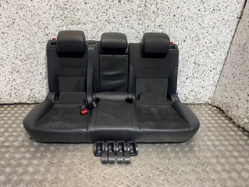 13-20 SKODA OCTAVIA MK3 HATCH HALF LEATHER REAR SEATS WITH HEADRESTS
