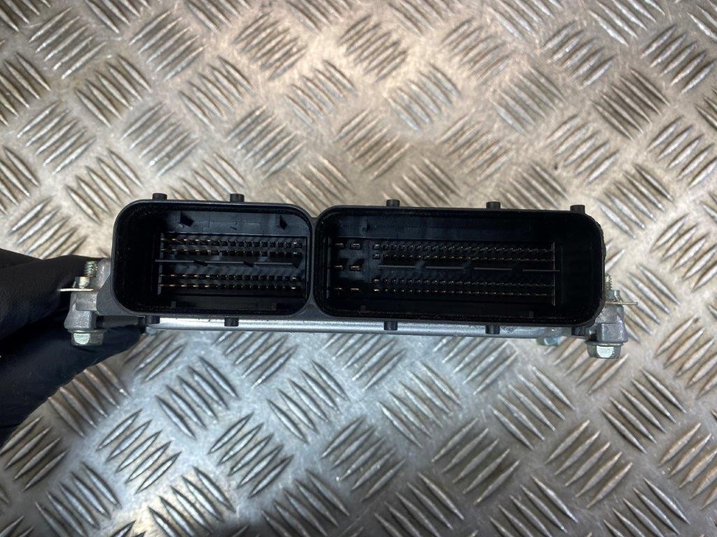 17-20 SUZUKI SWIFT MK3 A2L 1.0 PETROL AUTO ENGINE ECU 33910-53R00 - Thumbnail 4