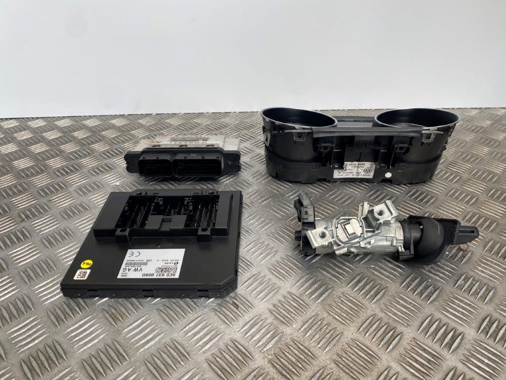 14-17 VW POLO 6R MK8 1.0 PETROL MANUAL COMPLETE ENGINE ECU KIT 04E907309CB - Thumbnail 3