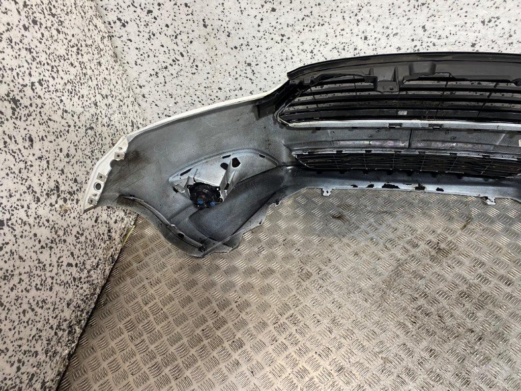 12-17 FORD FIESTA MK7 3/5 DOOR FRONT BUMPER FROZEN WHITE (PLS READ) - Thumbnail 13