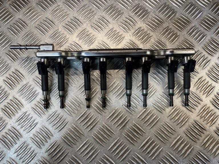 10-19 NISSAN JUKE/QASHQAI J10 1.6 PETROL FUEL RAIL WITH INJECTORS 175201KT0A - Thumbnail 2
