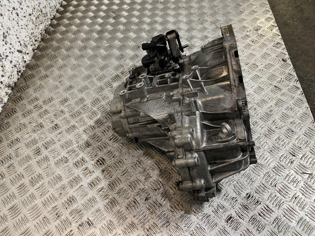 17-24 KIA STONIC 1.0 PETROL 6 SPEED MANUAL GEARBOX CODE U29V (23K MILES) - Thumbnail 6