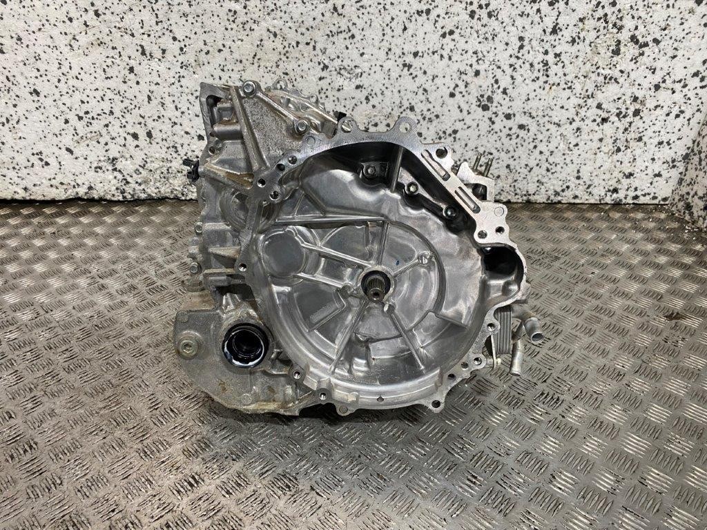 21-24 TOYOTA YARIS CROSS XP210 1.5 PETROL HYBRID AUTO GEARBOX CH2 (17K MILES) - Thumbnail 2