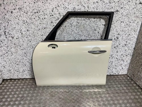 14-18 MINI COOPER D F55 5 DOOR PASSENGER SIDE FRONT DOOR WHITE  850 (PLS READ)
