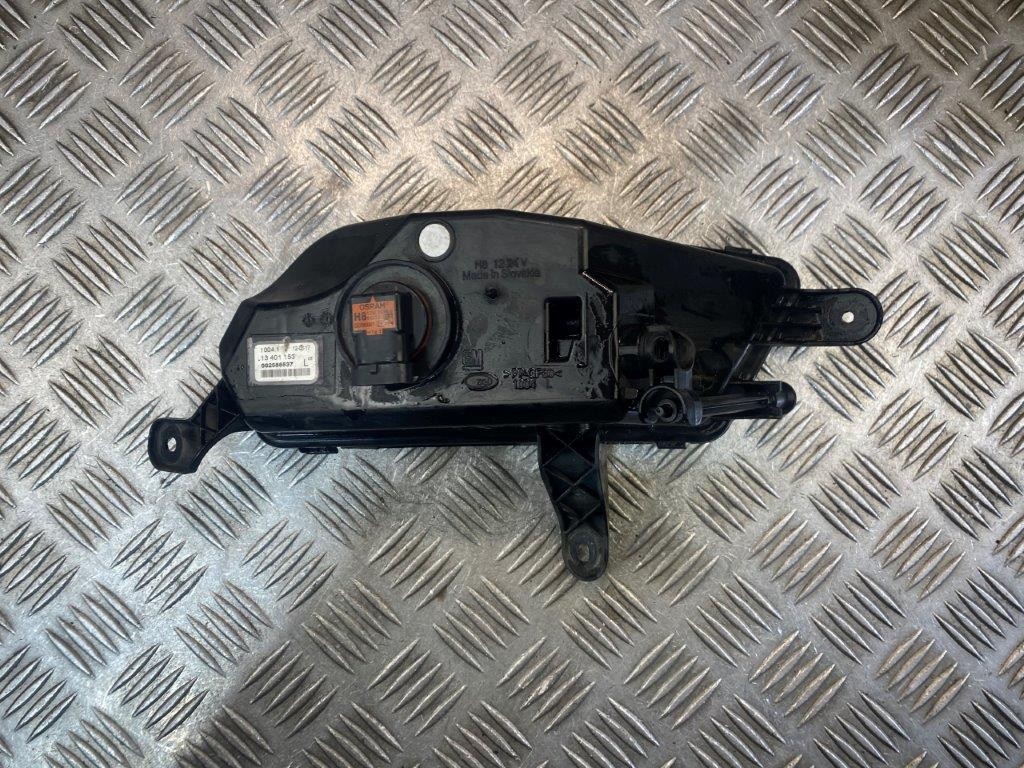 15-19 VAUXHALL ASTRA K MK7 PASSENGER NEAR SIDE FRONT BUMPER FOG LIGHT 39098907 - Thumbnail 5