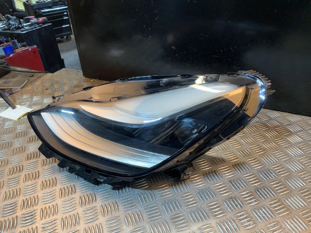 17-23 TESLA MODEL 3 N/S PASSENGER NEAR SIDE HEADLIGHT (LED LIGHT) - Thumbnail 5